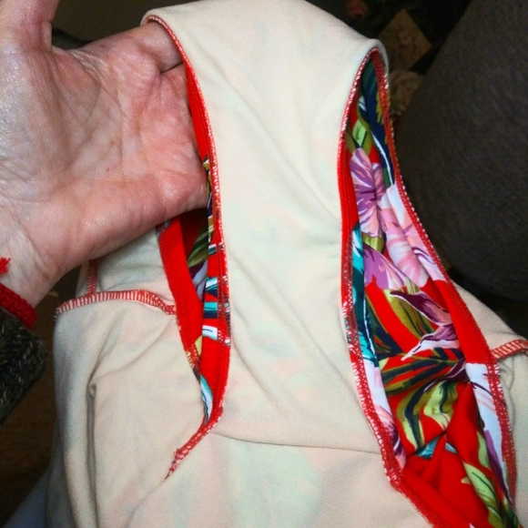 Kona Sol Coral & Multi Floral Hawaiian Print One Piece Ladder Back Swimsuit - Picture 10 of 13